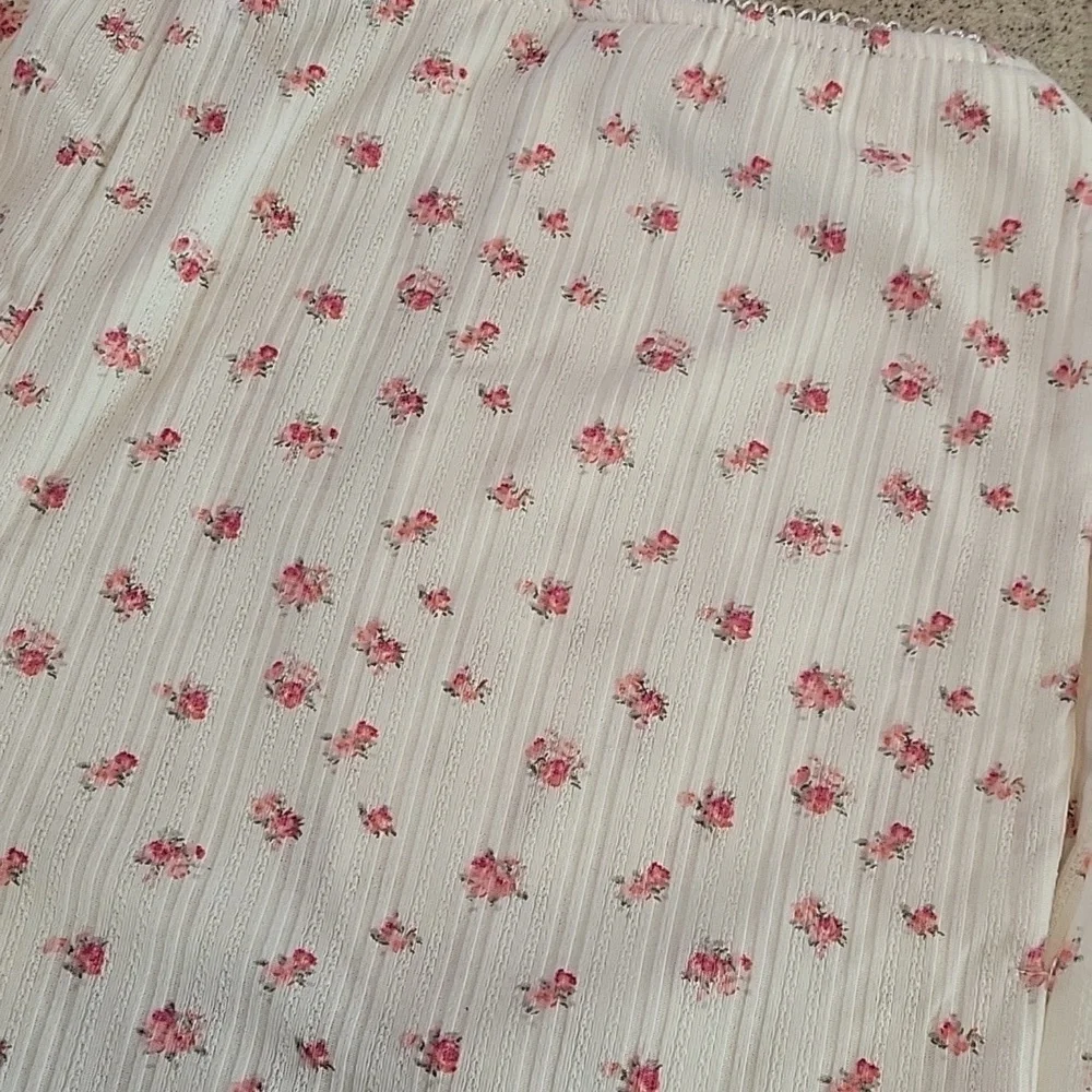 Better Together Floral Pajama Shorts With Ruffled Hem Size Small